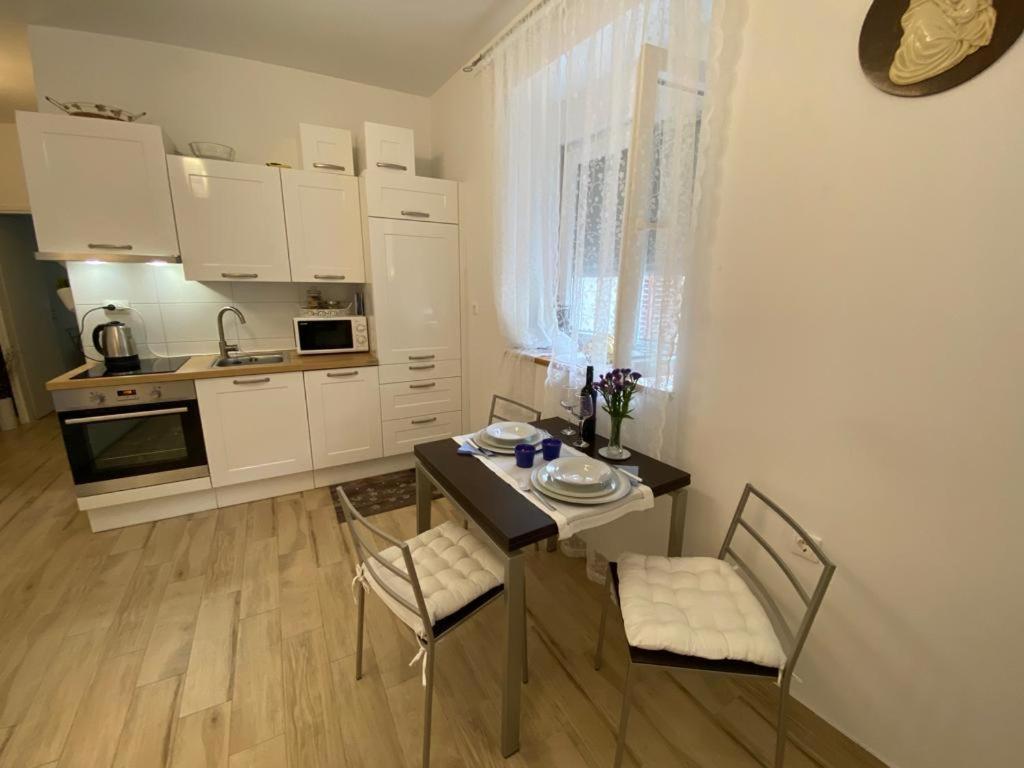 Kaleta Apartman กาลี ภายนอก รูปภาพ
